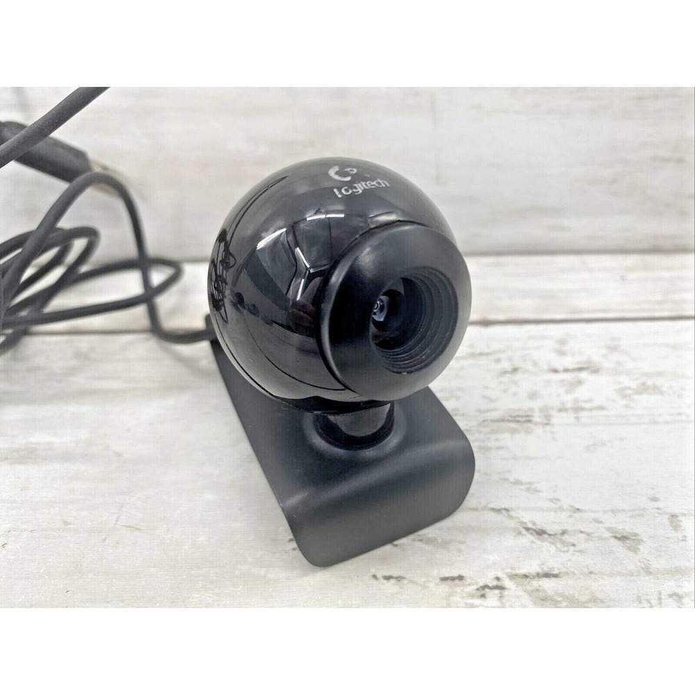Logitech MINI Webcam Model V-U0012 (860-000237) Easy Clip-on Black